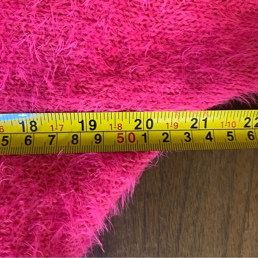 Y2K Women's Juicy Couture Pink & Gold Fuzzy Knit Sweater Size Medium Pocket - Picture 9 of 10